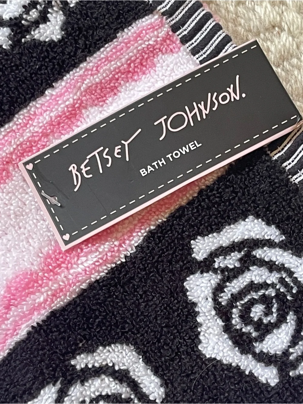 Betsey Johnson beautiful betsey